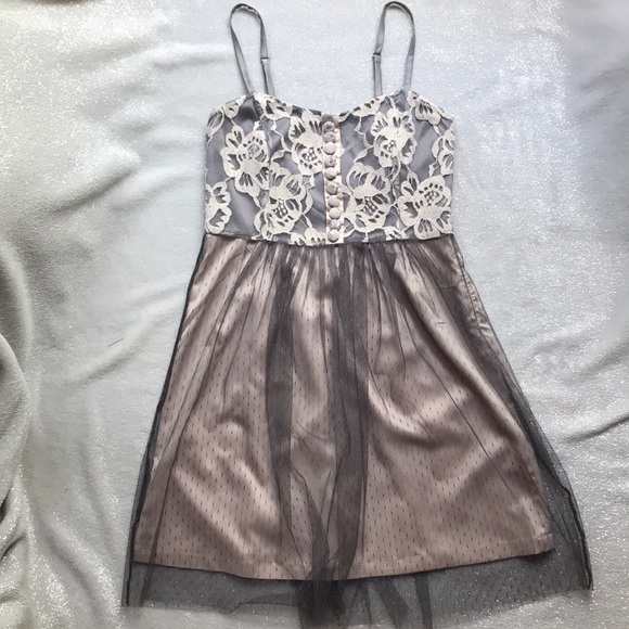 Gorgeous cream & taupe C. Luce mini dress - Picture 1 of 4